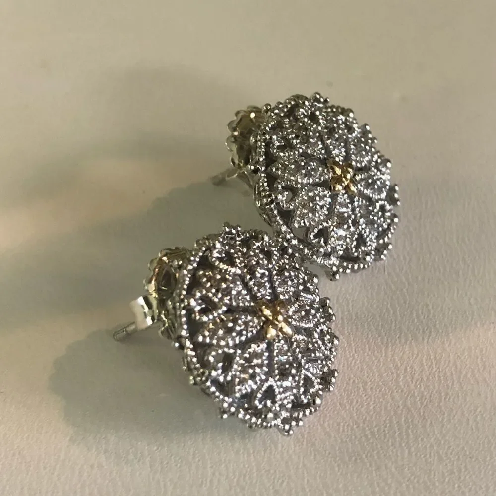 Signed M/C Thailand Sterling Silver 925 & 14k yellow gold “flower” stud earrings